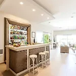 玛格丽特别墅酒店 阿兰奇湾城