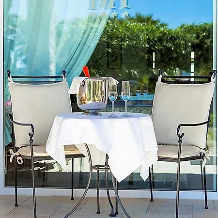 Margherita Hotel